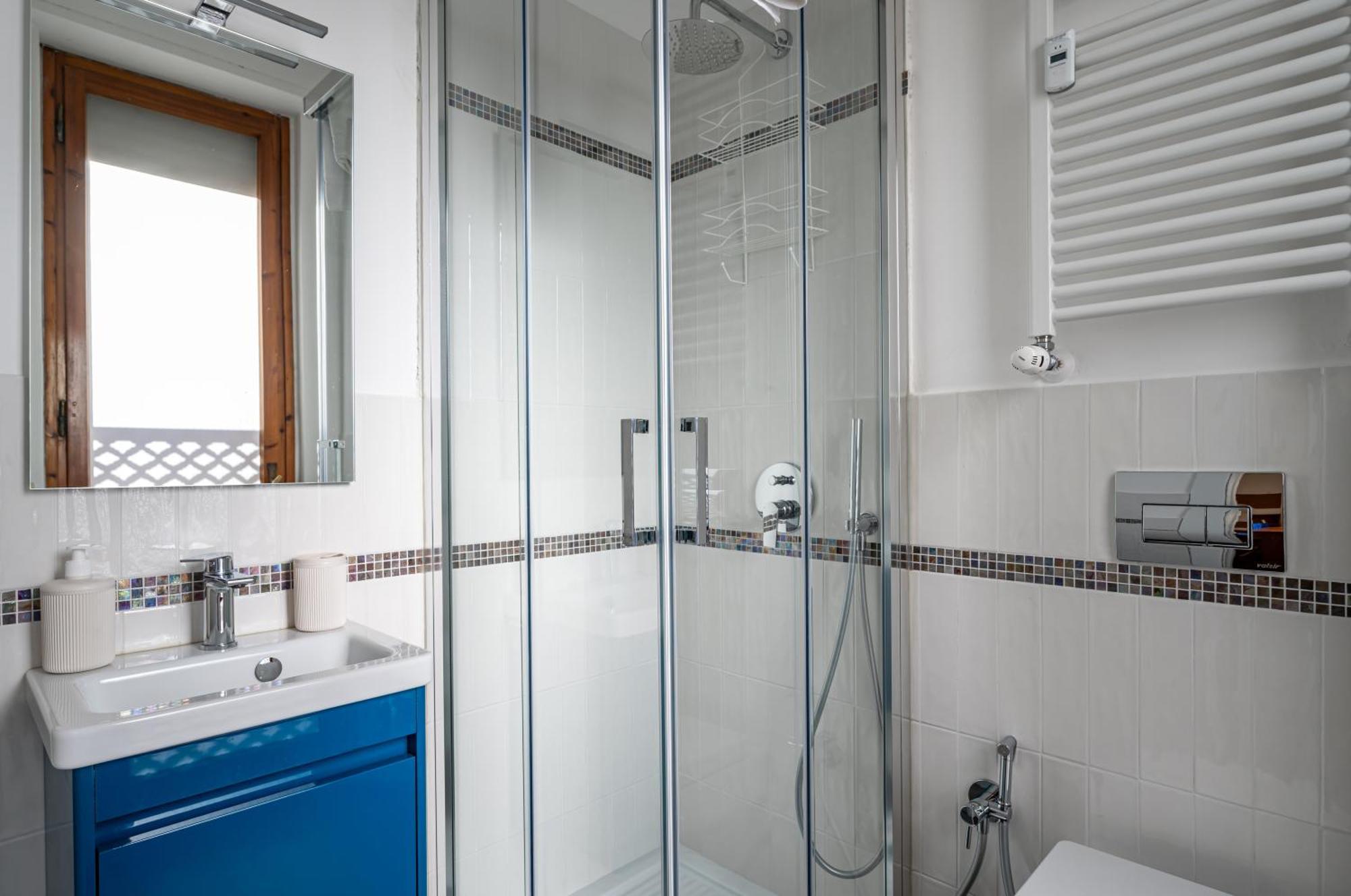 Visarno & University Roomy Flat X6 With Parking Firenze Bagian luar foto